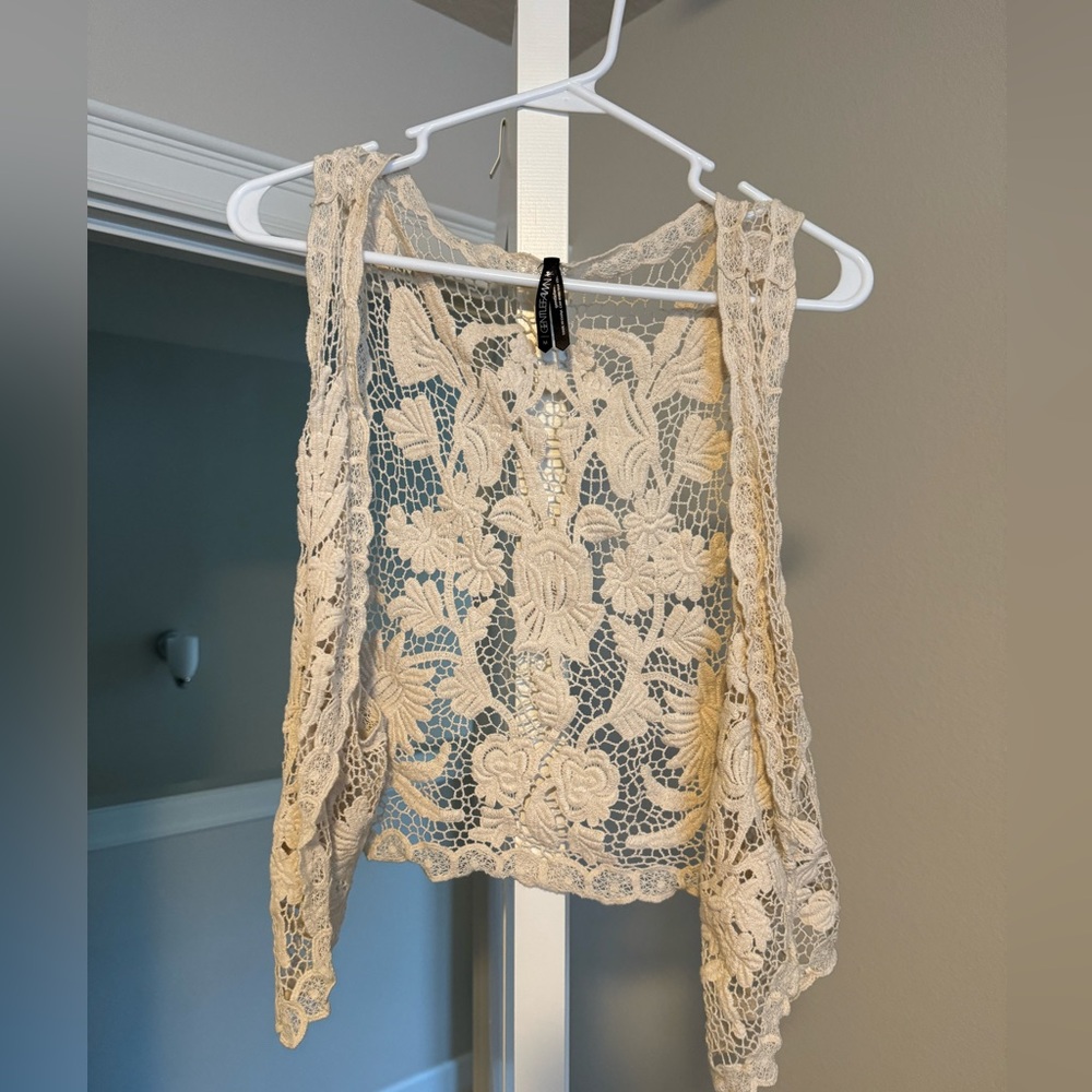Lace Ivory Vest